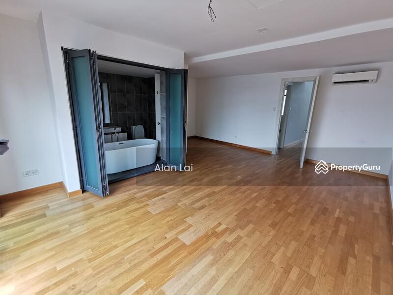 For Sale - Villa Citrine Corner House Terrace Cyberjaya 32x80