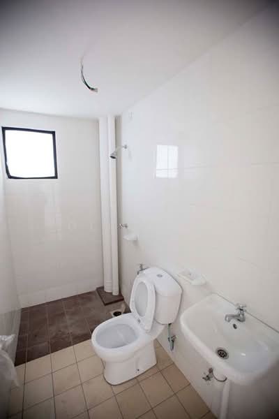 Kedai untuk Disewa di Bandar Country Homes (Rawang) - Olivia . - Bathroom - PropertyGuru.com.my