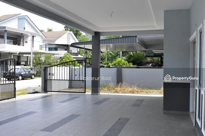 Banglo Setingkat (Cantik dan Besar ) @ Taman Bunga Raya Fasa 8 Kuala