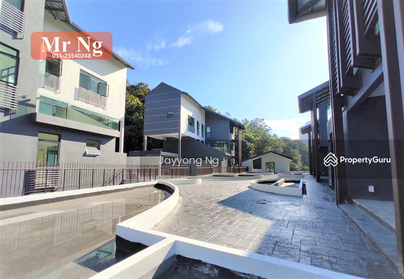 Foreigner can buy Freehold Jalan Gasing, 3sty Hilltop Courtyard, KL PJ view, near Bangsar