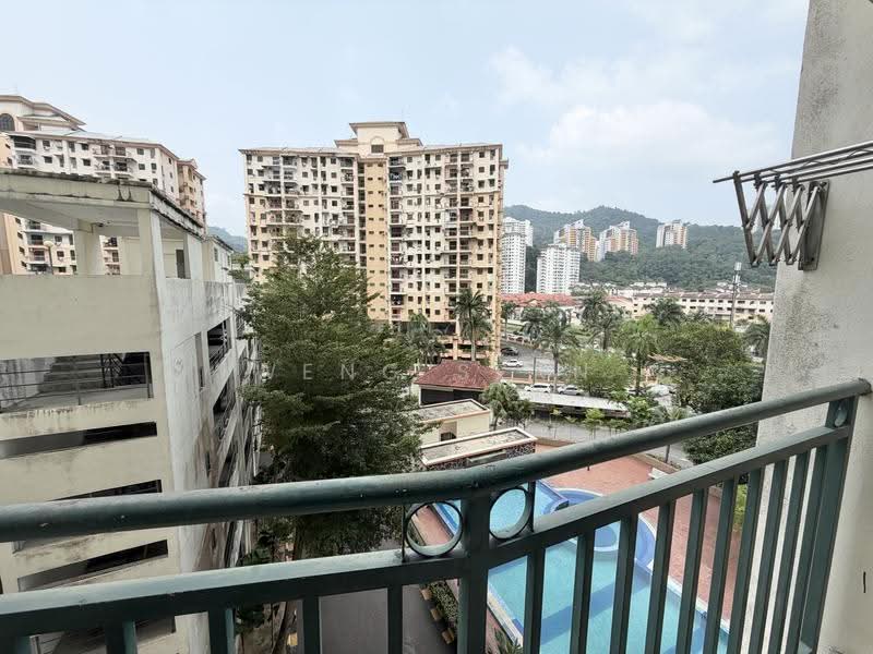 Pangsapuri untuk Disewa di Relau Vista Apartment - Weng Sern - Balcony - PropertyGuru.com.my
