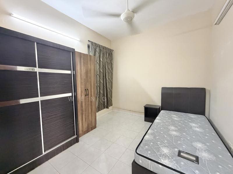 Pangsapuri untuk Disewa di Relau Vista Apartment - Weng Sern - Bedroom - PropertyGuru.com.my