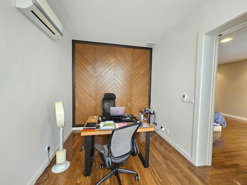 Bungalow House untuk Dijual di Bandar Sungai Long (Selangor) - Hei Kar Jun - Study - PropertyGuru.com.my