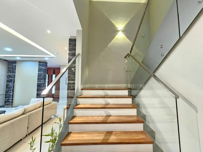 Bungalow House untuk Dijual di Bandar Sungai Long (Selangor) - Hei Kar Jun - Living Room - PropertyGuru.com.my