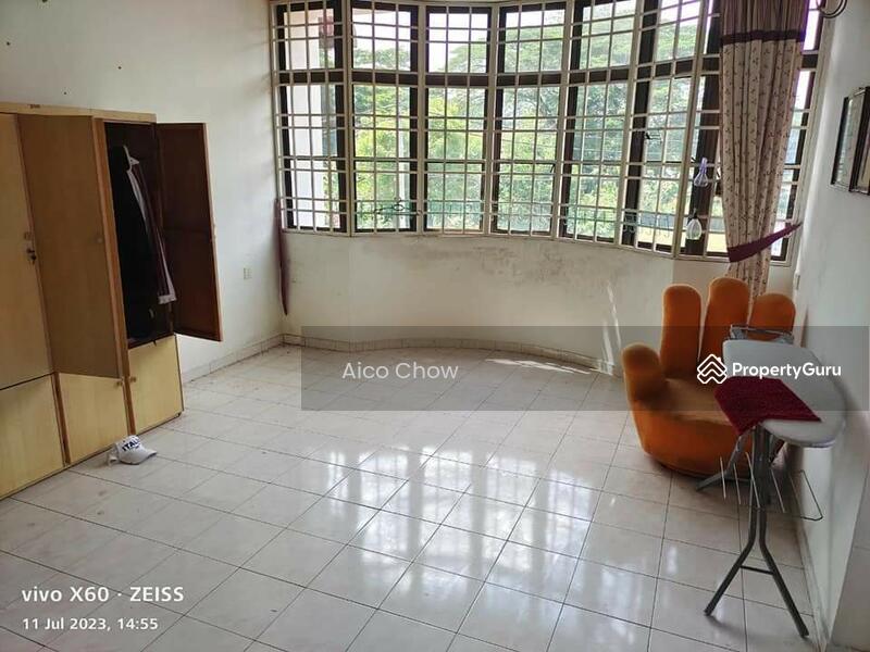 Buntong Jaya Ipoh Facing Field Double Storey Corner House For Sale