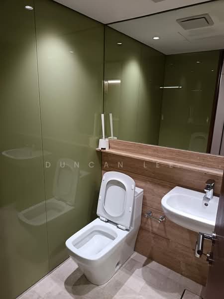 Pangsapuri untuk Disewa di Sky Suites @ KLCC - Duncan Lee - Bathroom - PropertyGuru.com.my