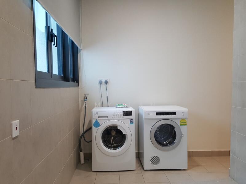 Untuk Disewa - The Greens