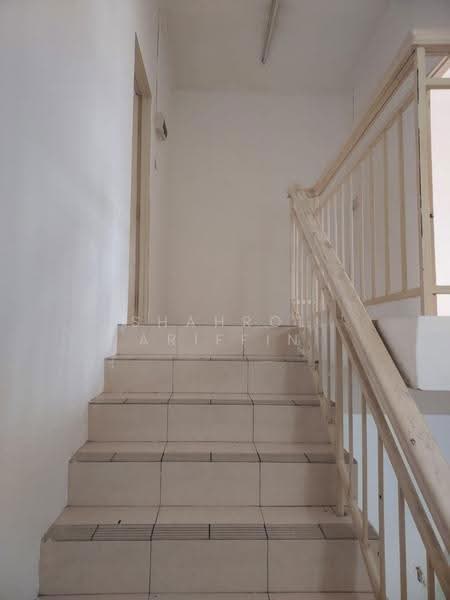 2-storey Terraced House for Sale in Taman Meru (Ipoh) - Shahrol Ariffin - Interior - PropertyGuru.com.my