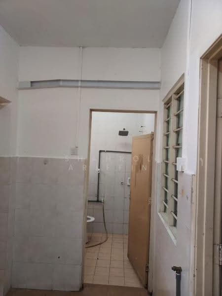 2-storey Terraced House for Sale in Taman Meru (Ipoh) - Shahrol Ariffin - Bathroom - PropertyGuru.com.my