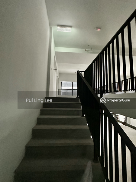 EMHub - Warehouse untuk Untuk Dijual - RM 1,950,000, Mac 2026 - PropertyGuru.com.my