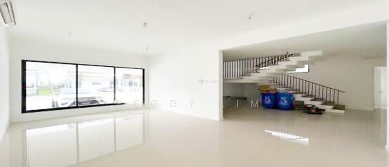 Rumah Berkembar untuk Disewa di Bukit Jelutong (Shah Alam) - Peggy Lim - Living Room - PropertyGuru.com.my