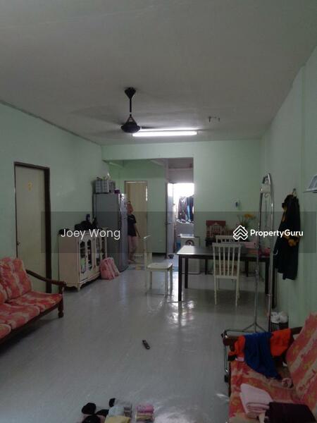 Untuk Dijual - Puchong Utama Court 2