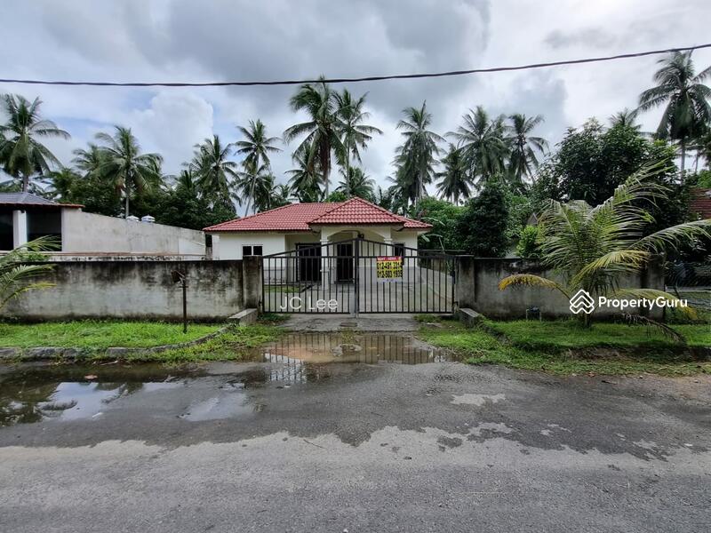 1 storey Bungalow Desa Teratai Utama , Telok Gong , Port Klang, Jalan