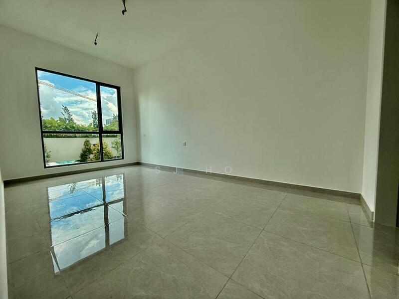 Savana - Actual Unit Photo