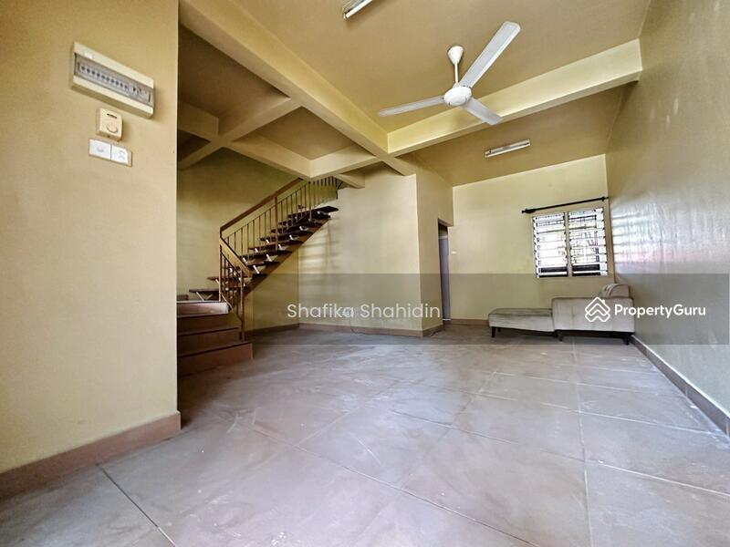 Double Storey Terrace AzZaharah Bandar Puncak Alam, Lorong AzZaharah