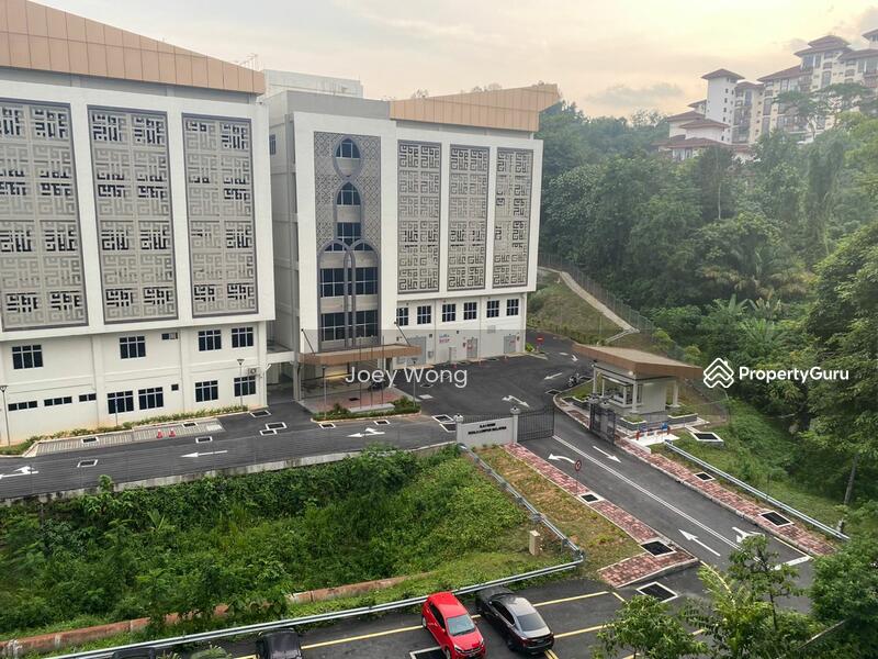 Le Chateau 2 Apartment, Lorong Syed Putra Kiri, Taman Seputeh, KL