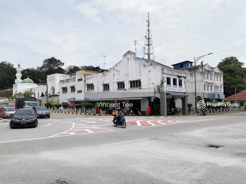 Untuk Dijual - 2.5Sty Corner Shop 22 x 100 Freehold Pekan Lama Kuala Selangor