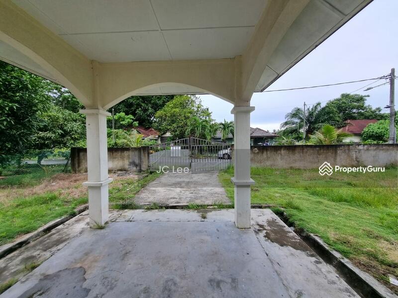 1 storey Bungalow Desa Teratai Utama , Telok Gong , Port Klang, Jalan