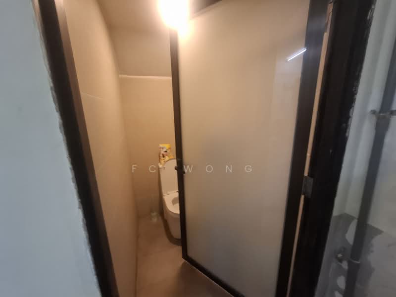 Shop for Rent in Kelana Jaya (Petaling Jaya) - FC Wong - Bathroom - PropertyGuru.com.my