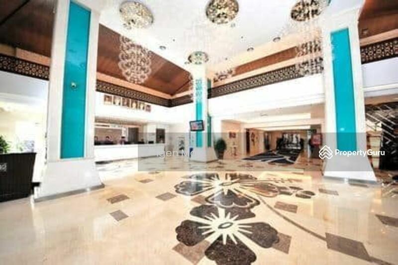 For Sale - Grand Lexis