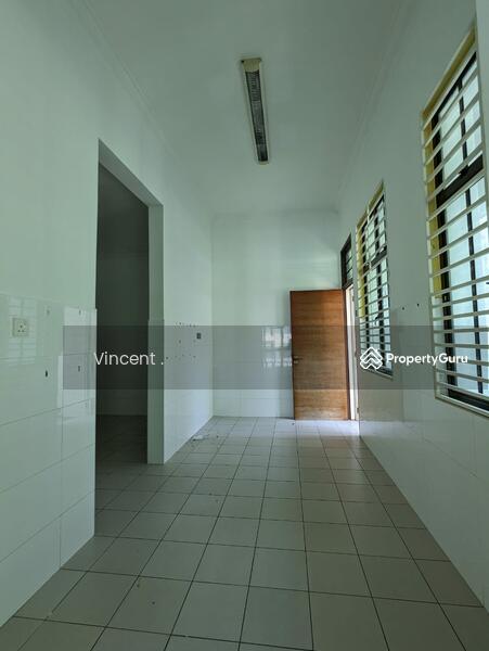 For Sale - Bk 6A semi D Oasis