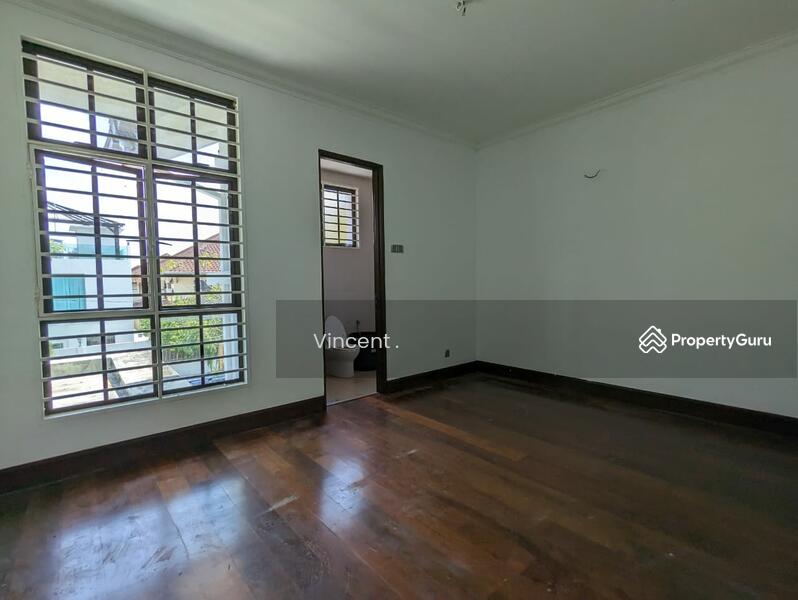 For Sale - Bk 6A semi D Oasis