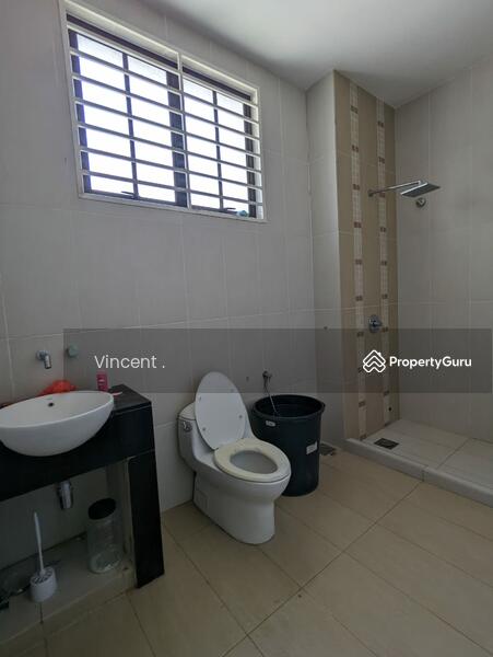 For Sale - Bk 6A semi D Oasis