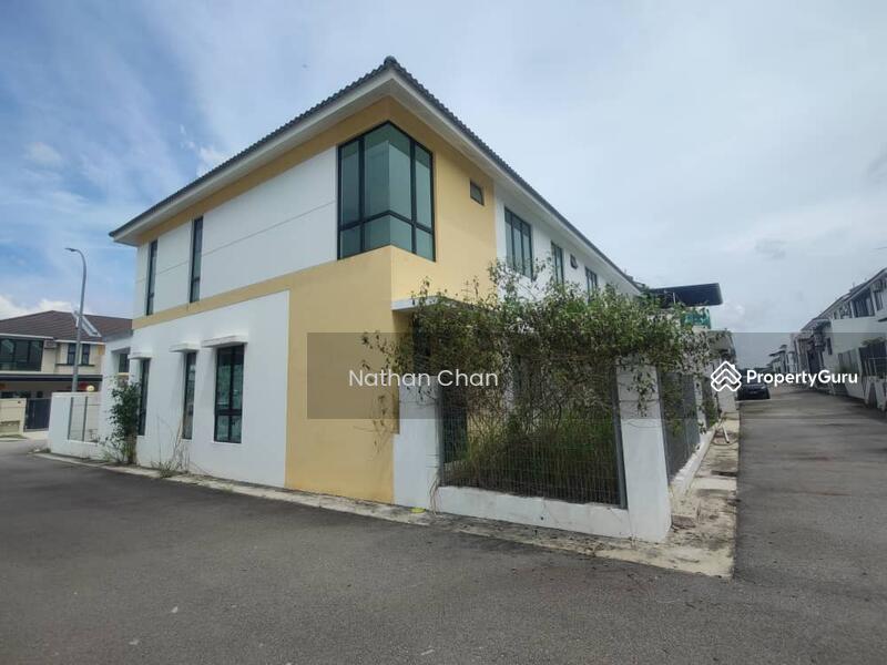 Austin Duta, Taman Austin Duta, Johor Bahru, Johor, 4 Bedrooms, 2000