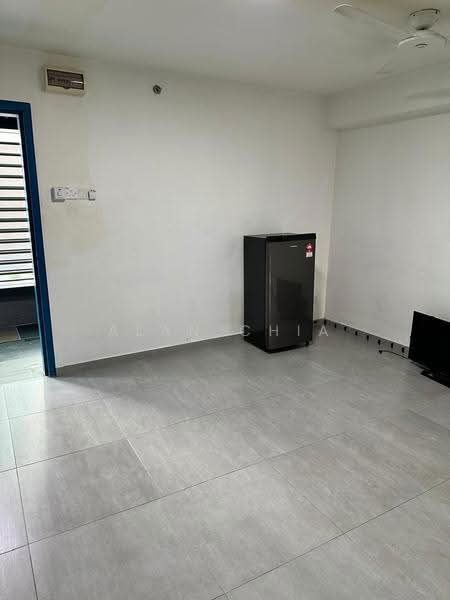 Kondominium untuk Disewa di SOHO @ Empire City - Alan Chia - Living Room - PropertyGuru.com.my
