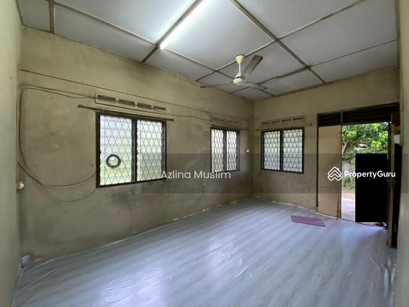 Single Storey Terrace House at Taman Timur, Kulaijaya, Jalan Berjasa