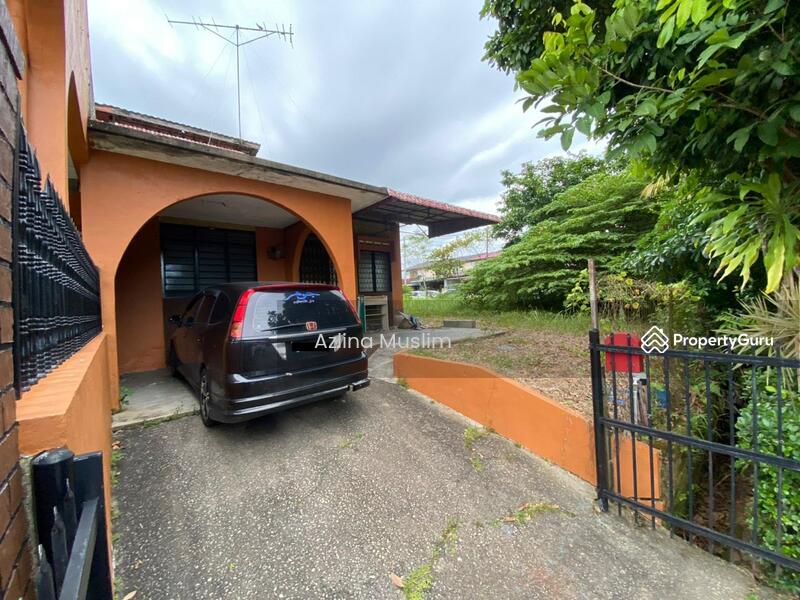 Single Storey Terrace House at Taman Timur, Kulaijaya, Jalan Berjasa
