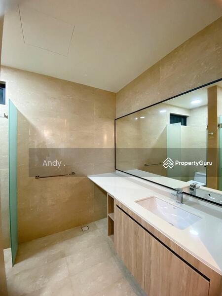 For Rent - 10 Stonor