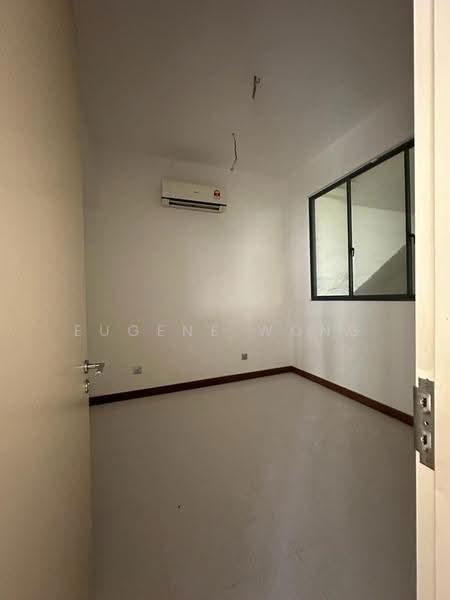 Semi-Detached House for Sale in Taman Equine (Seri Kembangan) - Eugene Wong - PropertyGuru.com.my