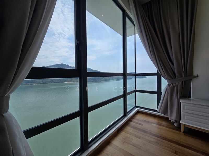 Condominium for Rent at Queens Residences Q1 @ Queens Waterfront - Cane Low - PropertyGuru.com.my