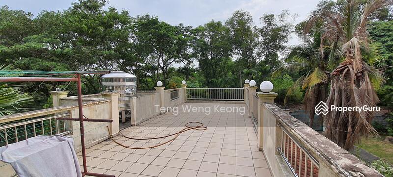 For Sale - Bandar Springhill
