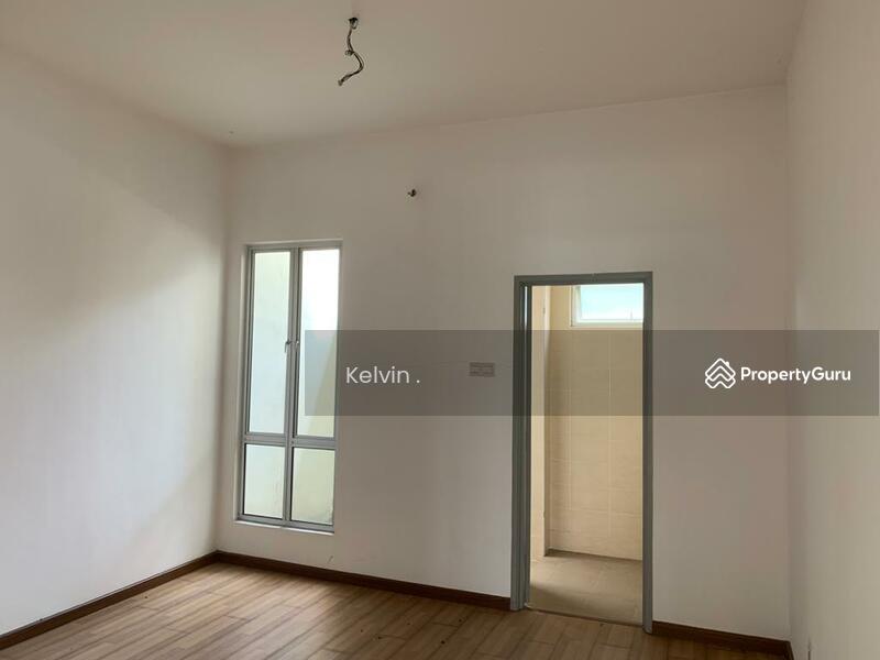 For Sale - Corner Anggun 2 Semi D Kota Emerald Bandar Country Homes 1 Rawang