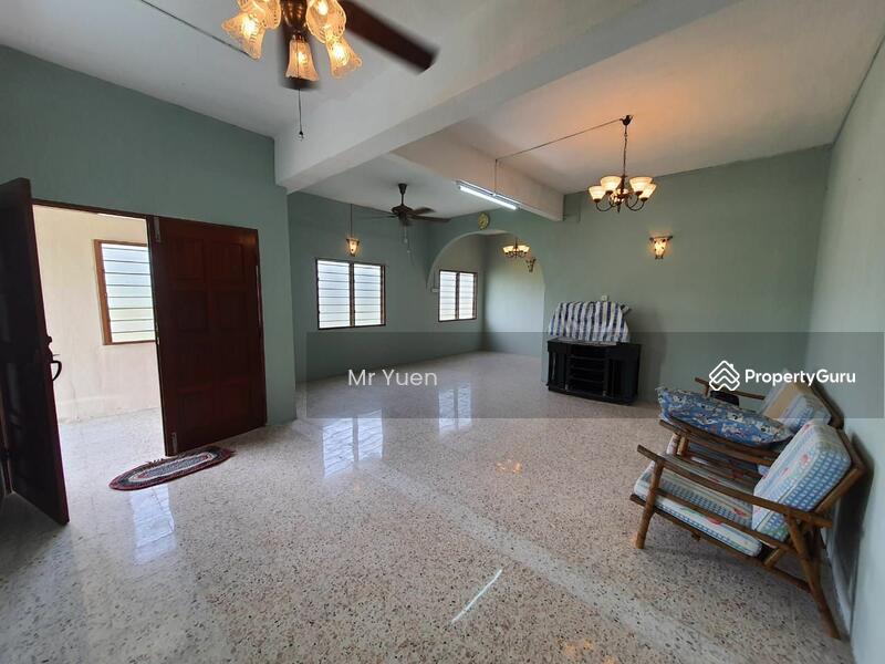 For Sale - Ayer Tawar / Seri Manjong corner house for sale