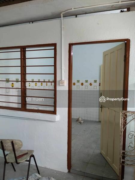 For Sale - Ayer Tawar / Seri Manjong corner house for sale