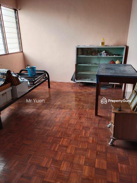 For Sale - Ayer Tawar / Seri Manjong corner house for sale