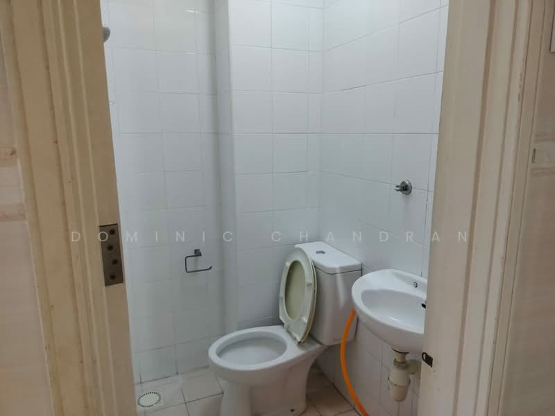 Condominium for Sale at Li Villas - Dominic Chandran - Bathroom - PropertyGuru.com.my