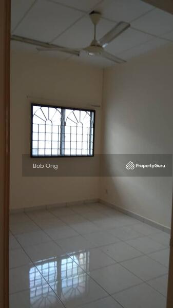 Rumah Flat untuk Dijual di Bukit Rahman Putra - Bob Ong - PropertyGuru.com.my