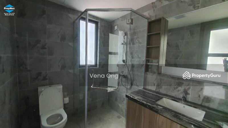 Rumah Kluster untuk Dijual di Forest City (Gelang Patah) - Vena Ong - 公用浴室 - PropertyGuru.com.my