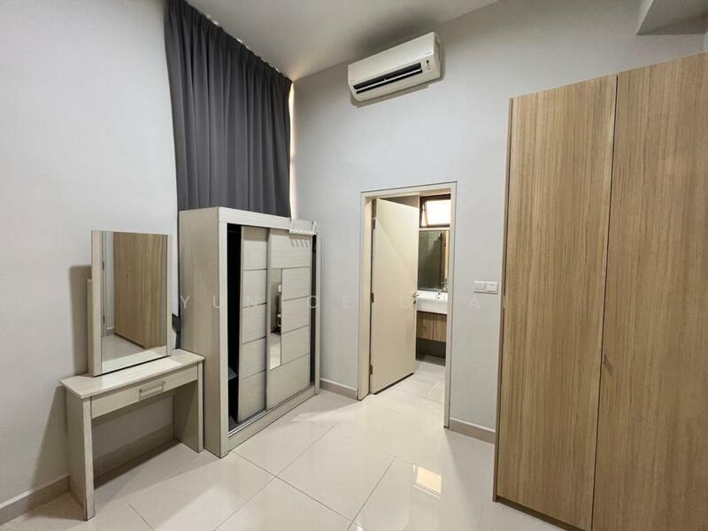 Untuk Disewa - Third Avenue