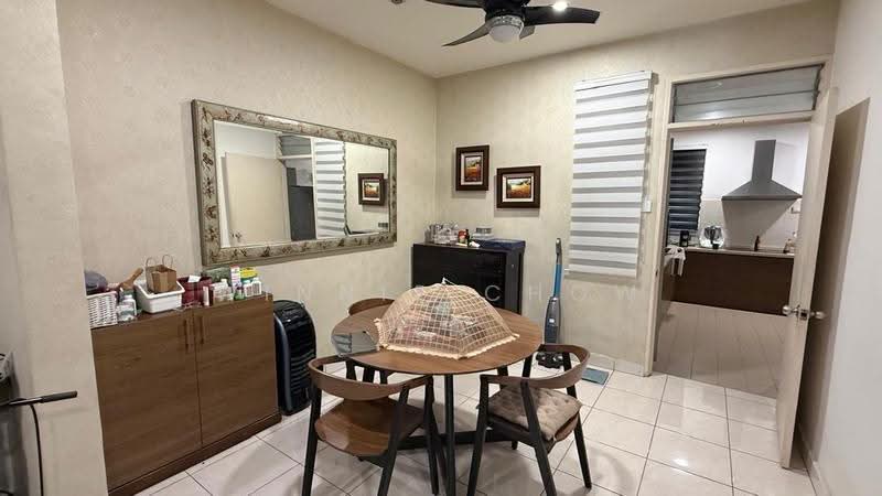 Terraced House for Sale in Kota Kemuning (Shah Alam) - Winnie Chow - Dining Room - PropertyGuru.com.my