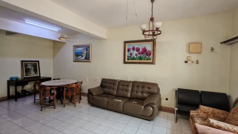 Rumah Teres 2 Tingkat untuk Dijual di Kota Kemuning (Shah Alam) - LS Chu - Living Room - PropertyGuru.com.my