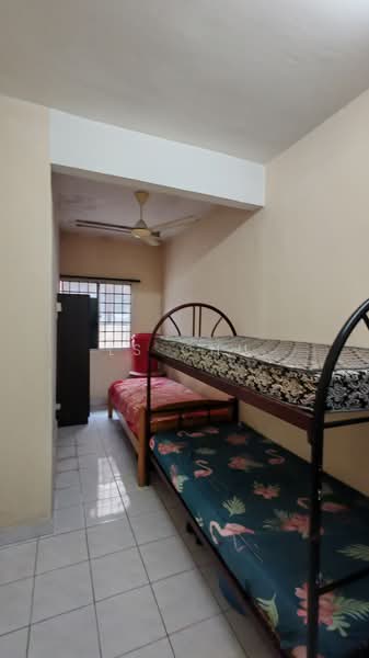 Rumah Teres 2 Tingkat untuk Dijual di Kota Kemuning (Shah Alam) - LS Chu - Bedroom - PropertyGuru.com.my