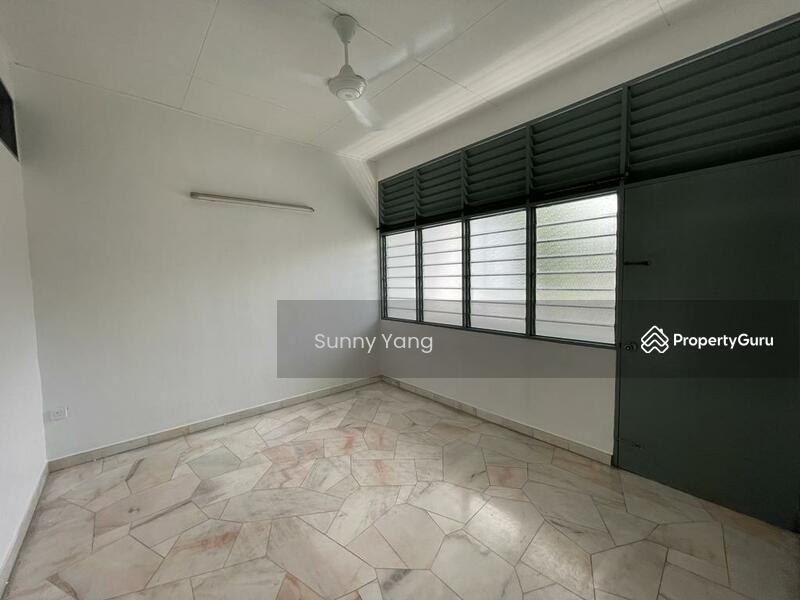 For Rent - Taman Bukit Kecil