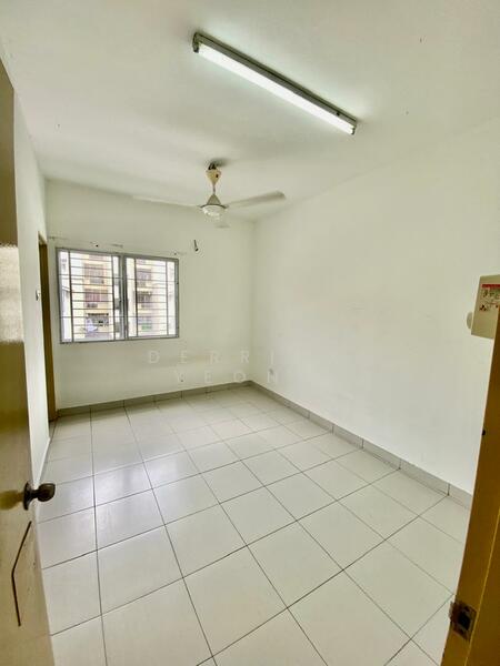 For Rent - Pangsapuri Akasia (Bandar Botanic)