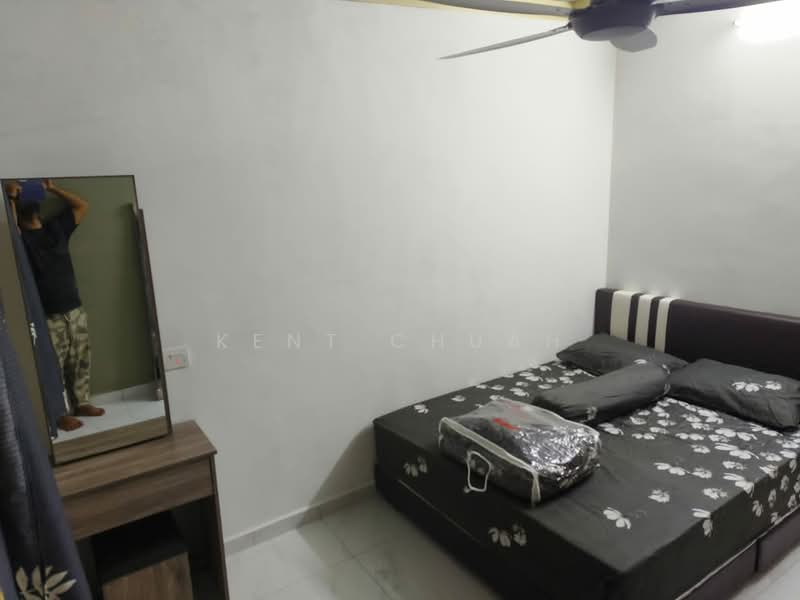 2-storey Terraced House for Rent in Raja Uda (Butterworth) - Kent Chuah - Bedroom - PropertyGuru.com.my