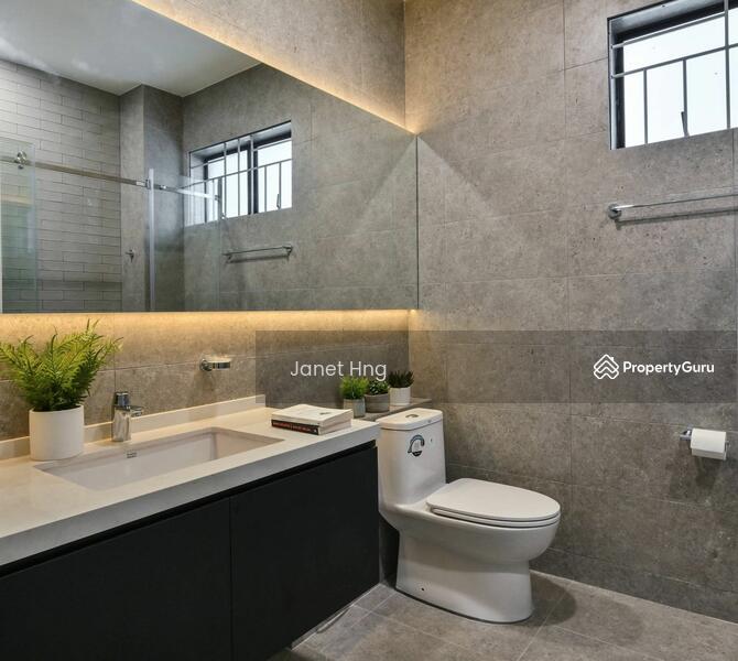 Semi-D house at Shah Alam untuk Untuk Dijual - RM 1,300,000, Mac 2026 - PropertyGuru.com.my